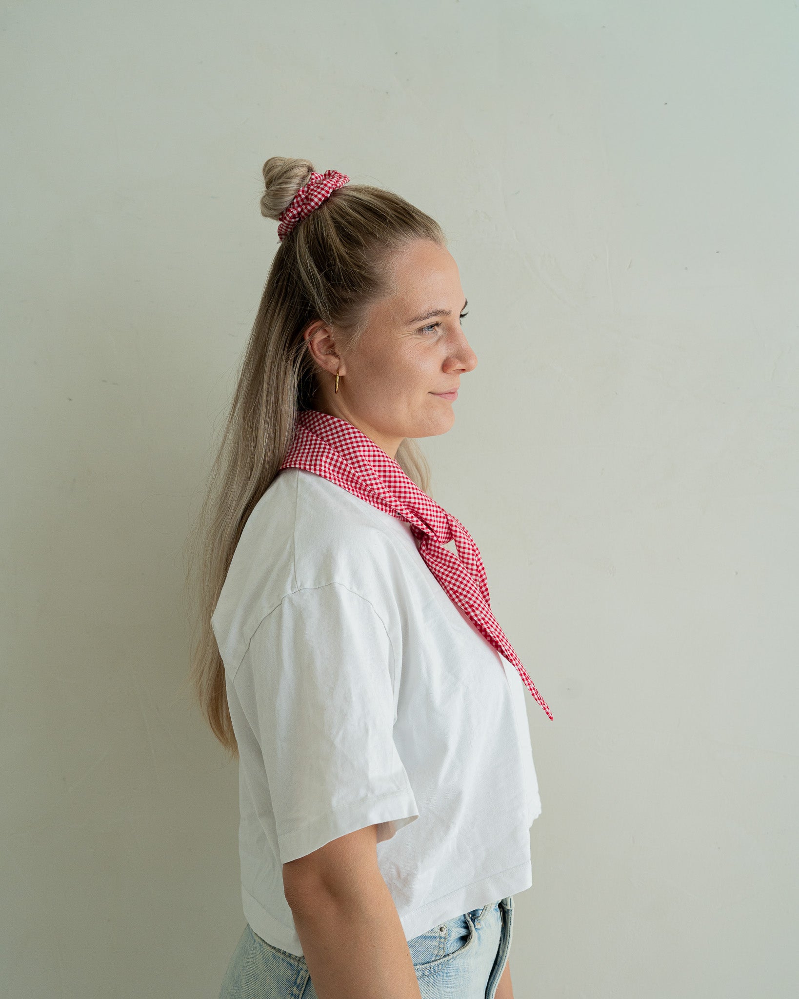 Triangle Scarf Checkered – Berry